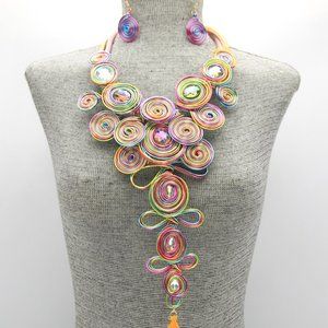 C9SNEY10845 Statement Wire Bib Tassel Necklace Set